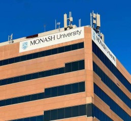 Monash University 莫纳什大学